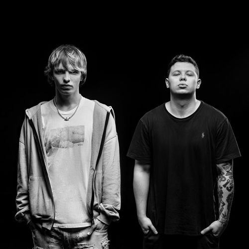 Музыка Серёжа Аверин - Забывай (feat. Mayot)