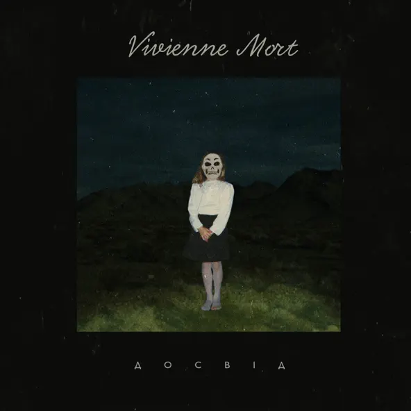 Музыка Vivienne Mort - Час