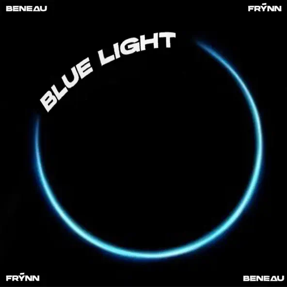 Музыка Beneau & Frýnn - Blue Light (Original Mix)