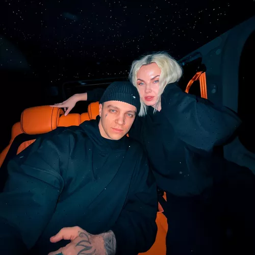 Музыка Rasa - Пока Играет Техно (feat. Dashi)